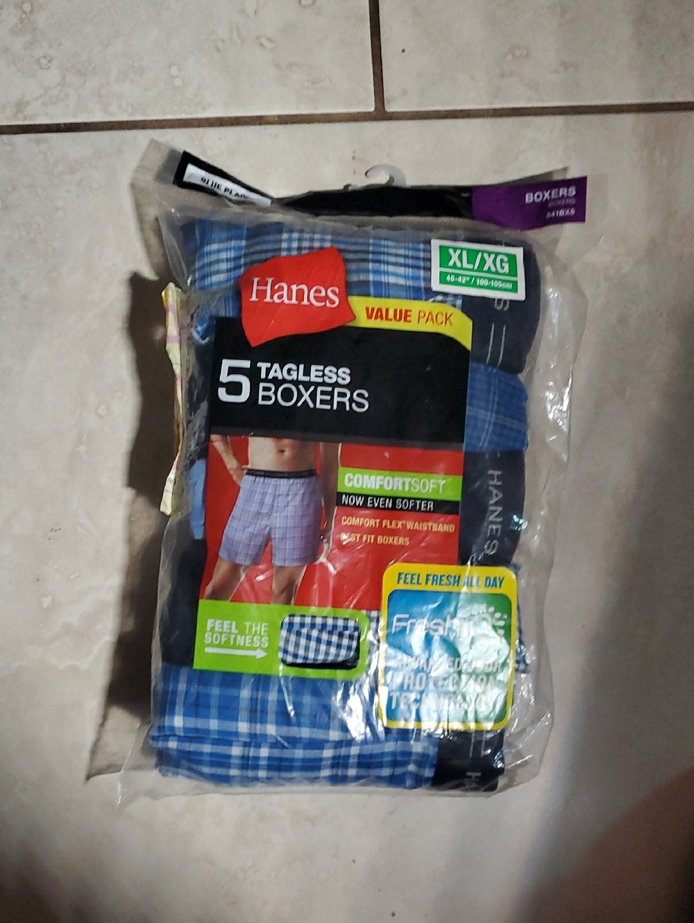 Hanes Men’s 5-Pack Tagless Boxers – Blue Plaid & Black
